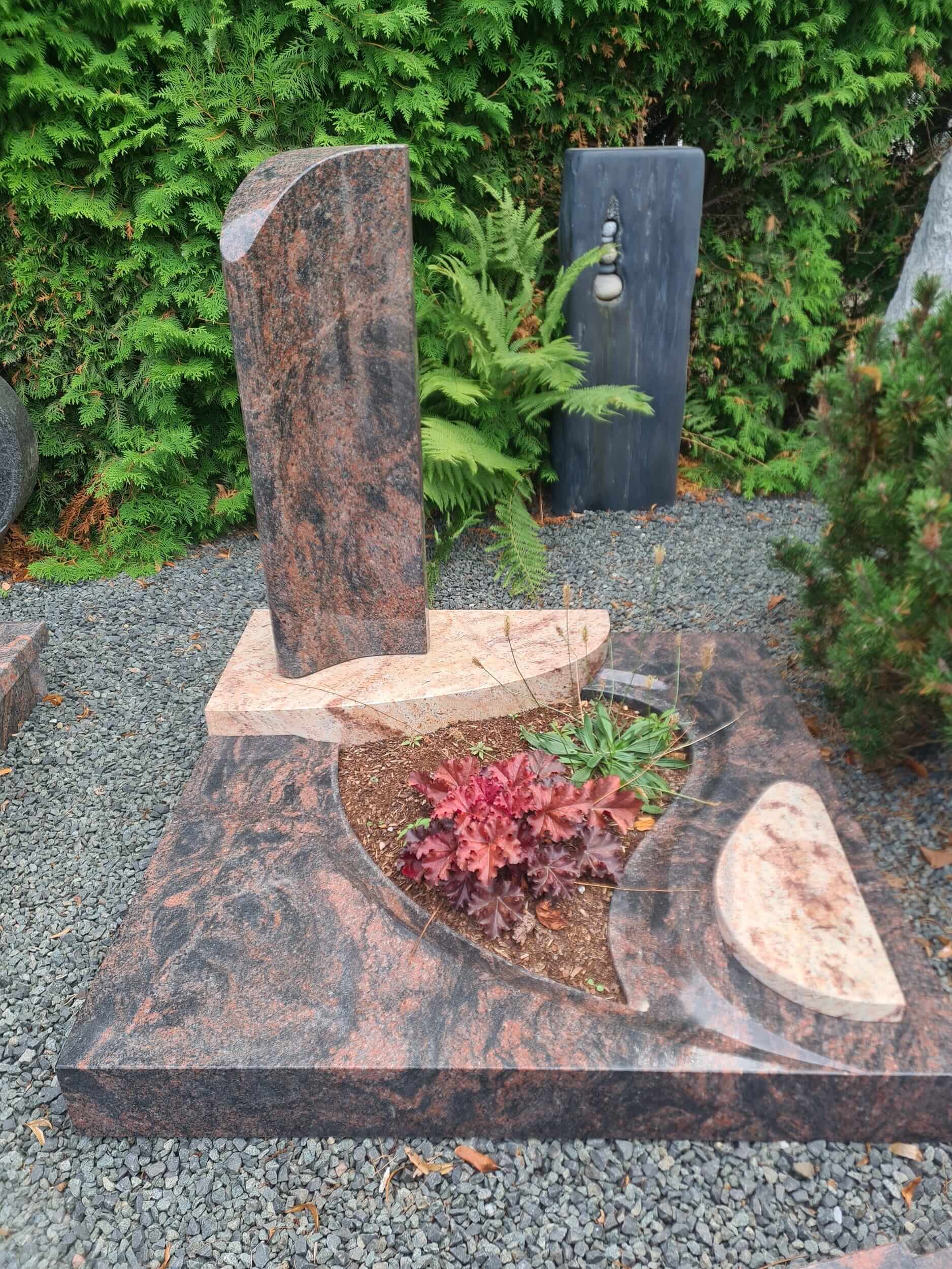 Urnengrab Stele Kastania