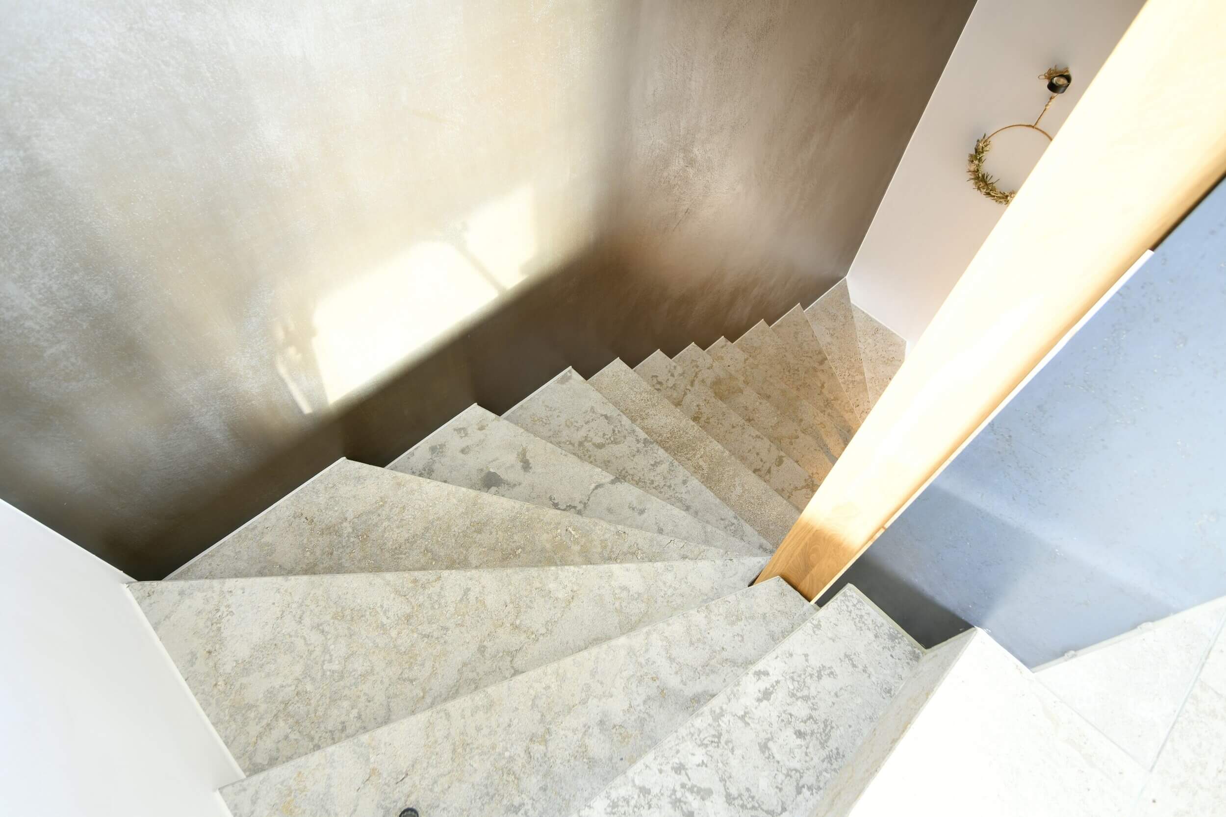 Treppe Massivoptik von oben