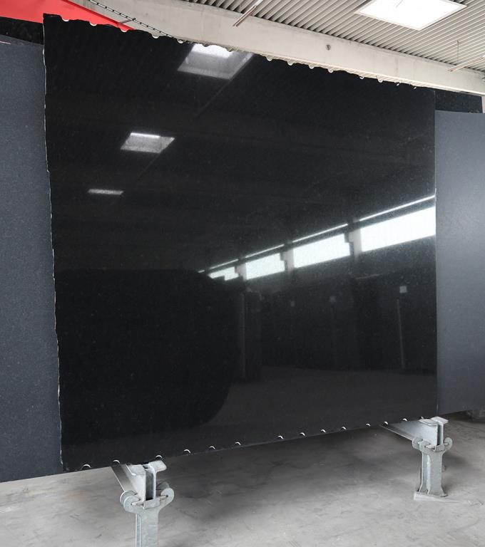 Nero Assoluto Zimbabwe Detail