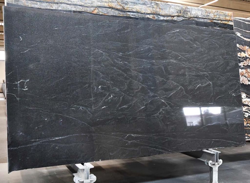 Virginia Black Detail